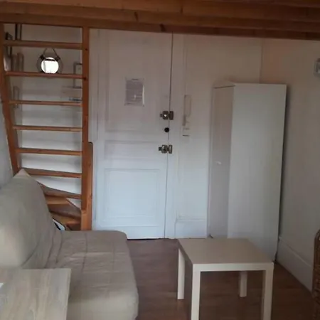Pleasant Studio With Mezzanine In Arcachon Apartment Arcachon